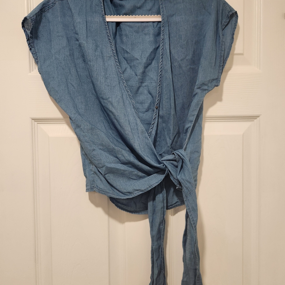 Madewell Denim Tie-Front Blouse